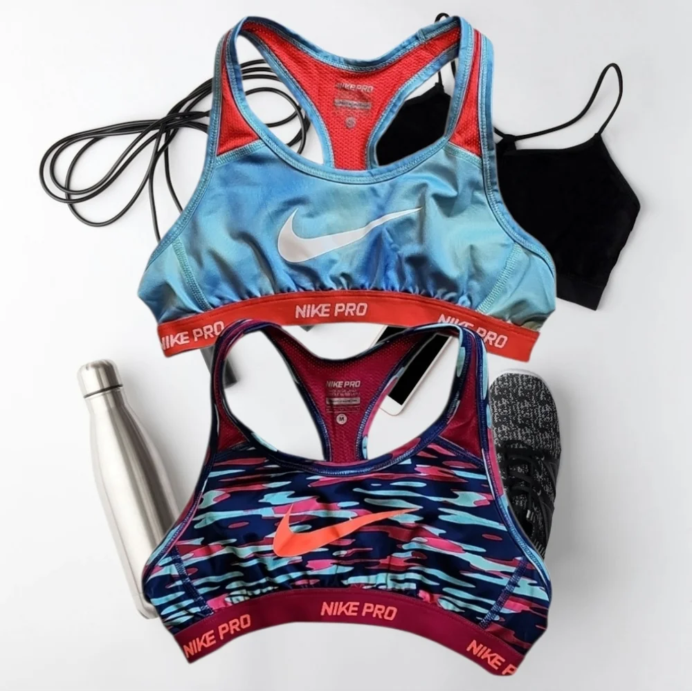 NIKE Pro Dri-Fit Non-Padded Sport Bras. Women's Size: Medium.